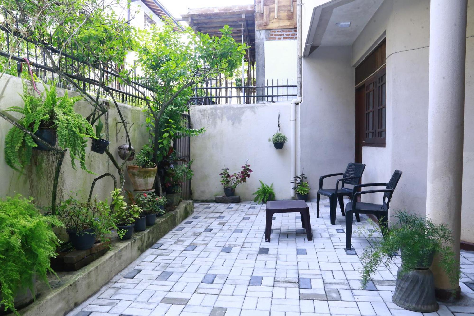 مبيت وإفطار Oasis كولمبو المظهر الخارجي الصورة